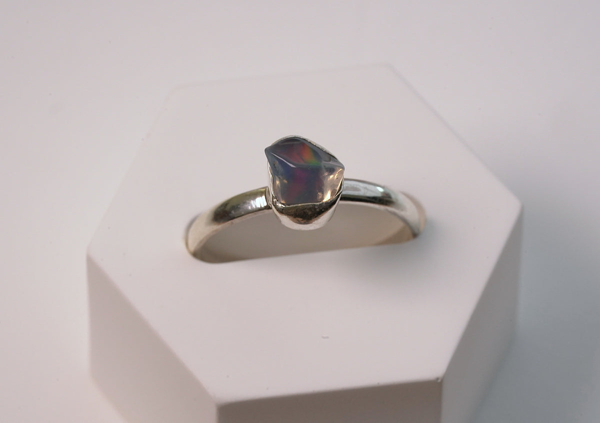 Minimalist 925 Sterling Silver Petite Cut Opal Ring