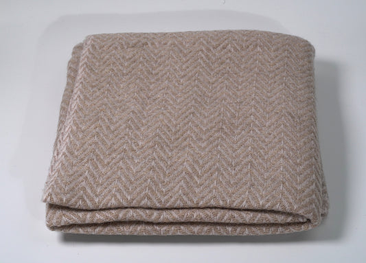 Pashmina Shawl in Subtle Apricot and Pink Colour with Zig Zag Pattern