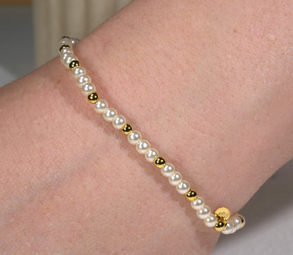 White Pearl Beaded Elastic Bracelet with Gold Feature