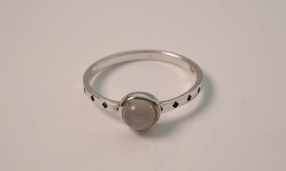 Petite Moonstone Ring in 925 Sterling Silver Jewellery
