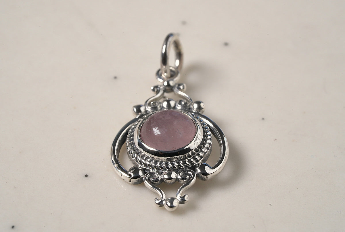 Rose_Quartz_Bohemian_Pendant_in_925_Sterling_Silver