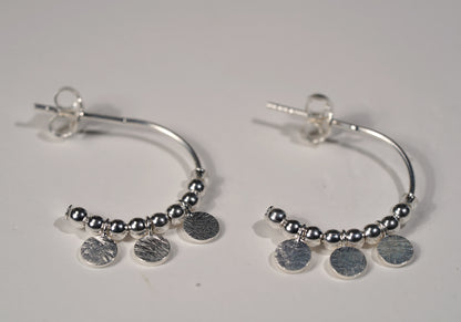 925 Sterling Silver C-Style Hoop Earring with Silver Glass Ball and Hand Hammered Adornment