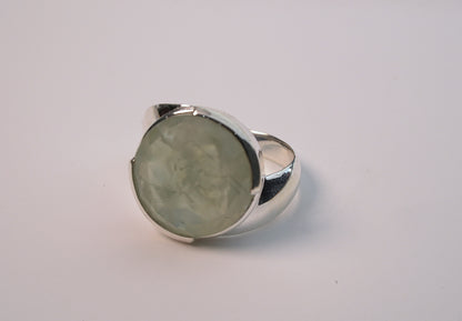  Sterling Silver Chunky Green Moonstone Cut Ring