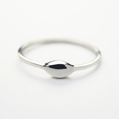 Sterling_Silver_Teardrop_Design_Ring
