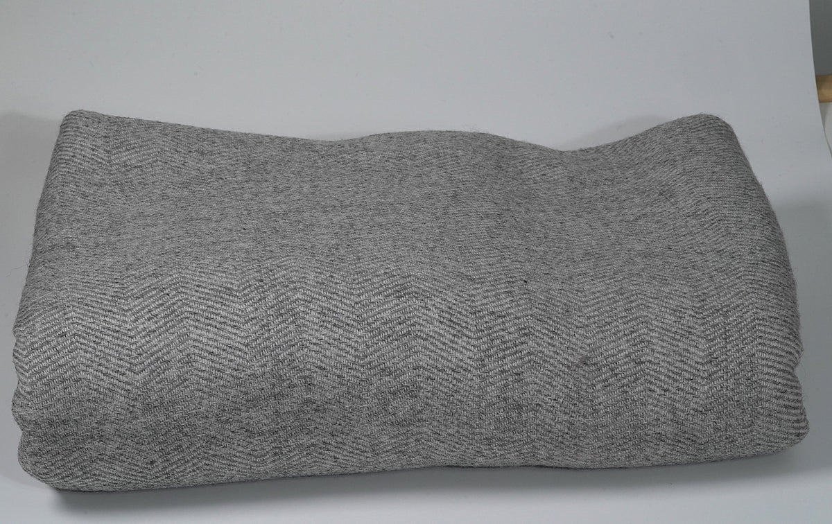 Luxury Himalayan Wool Blanket - Griha Threads & Treasure