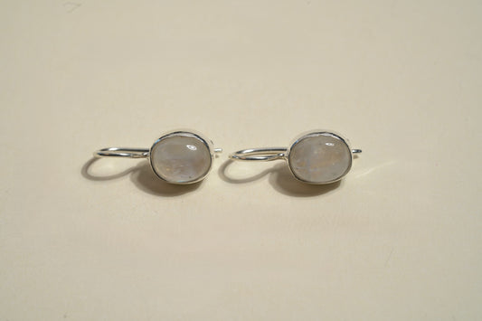 Silver Moonstone Oval Drop Earing - Griha Threads & Treasure