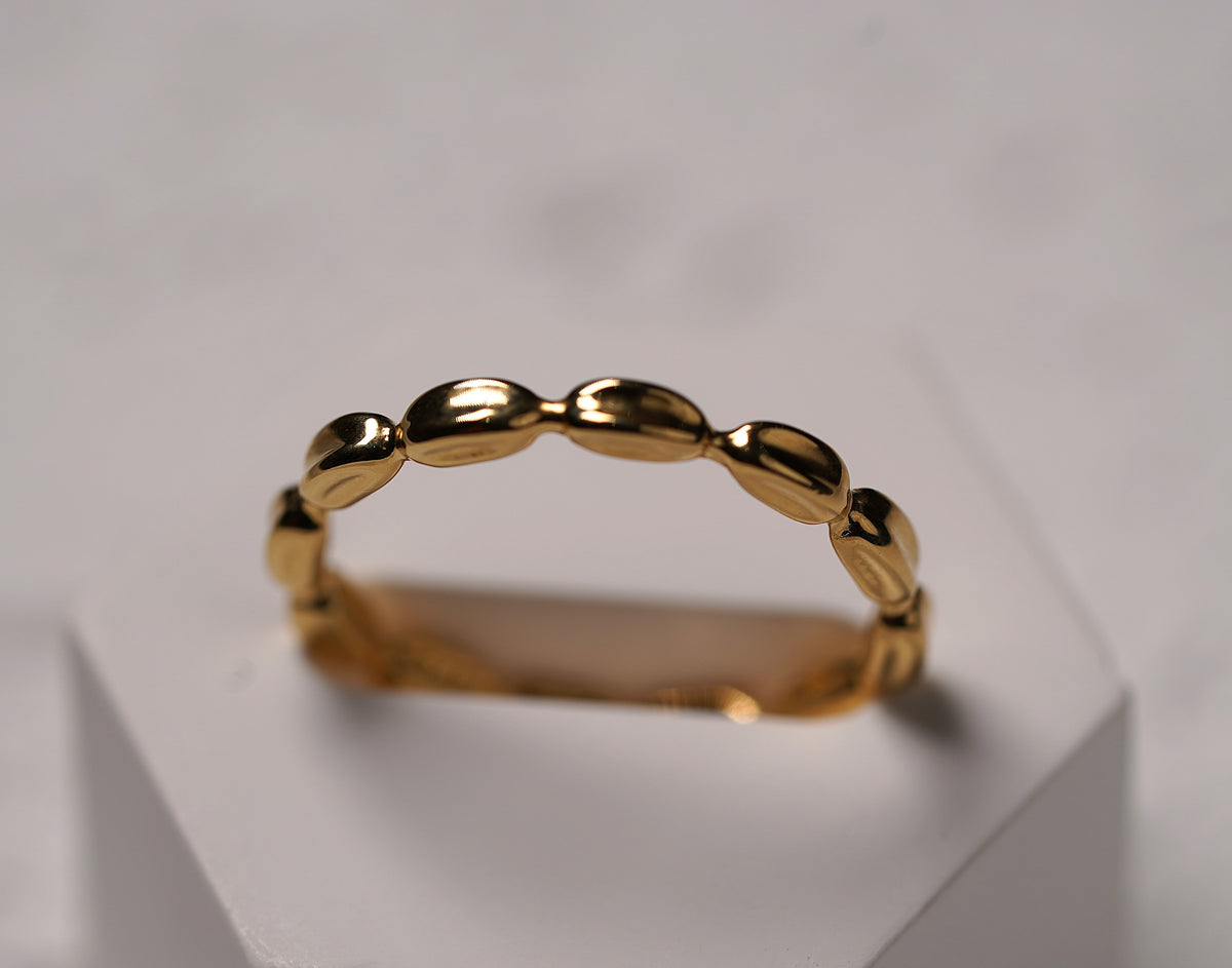 Gold Plated 925 Sterling Silver Oval Detail Ring - Griha Threads & Treasure